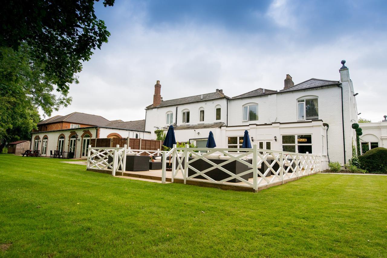 Worldhotels Distinctive Woughton House Hotel Milton Keynes Zewnętrze zdjęcie