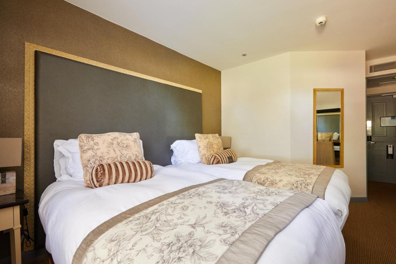 Worldhotels Distinctive Woughton House Hotel Milton Keynes Zewnętrze zdjęcie