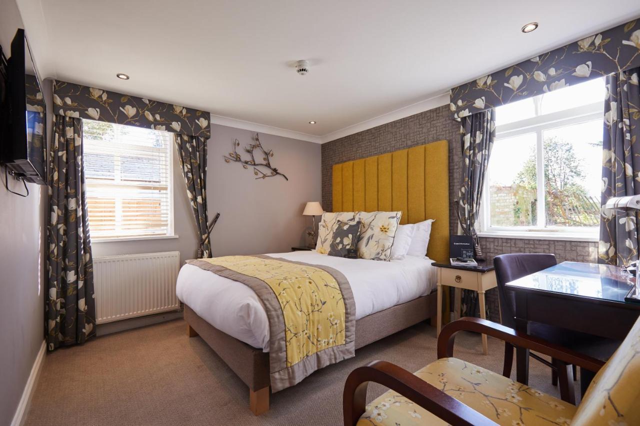 Worldhotels Distinctive Woughton House Hotel Milton Keynes Zewnętrze zdjęcie