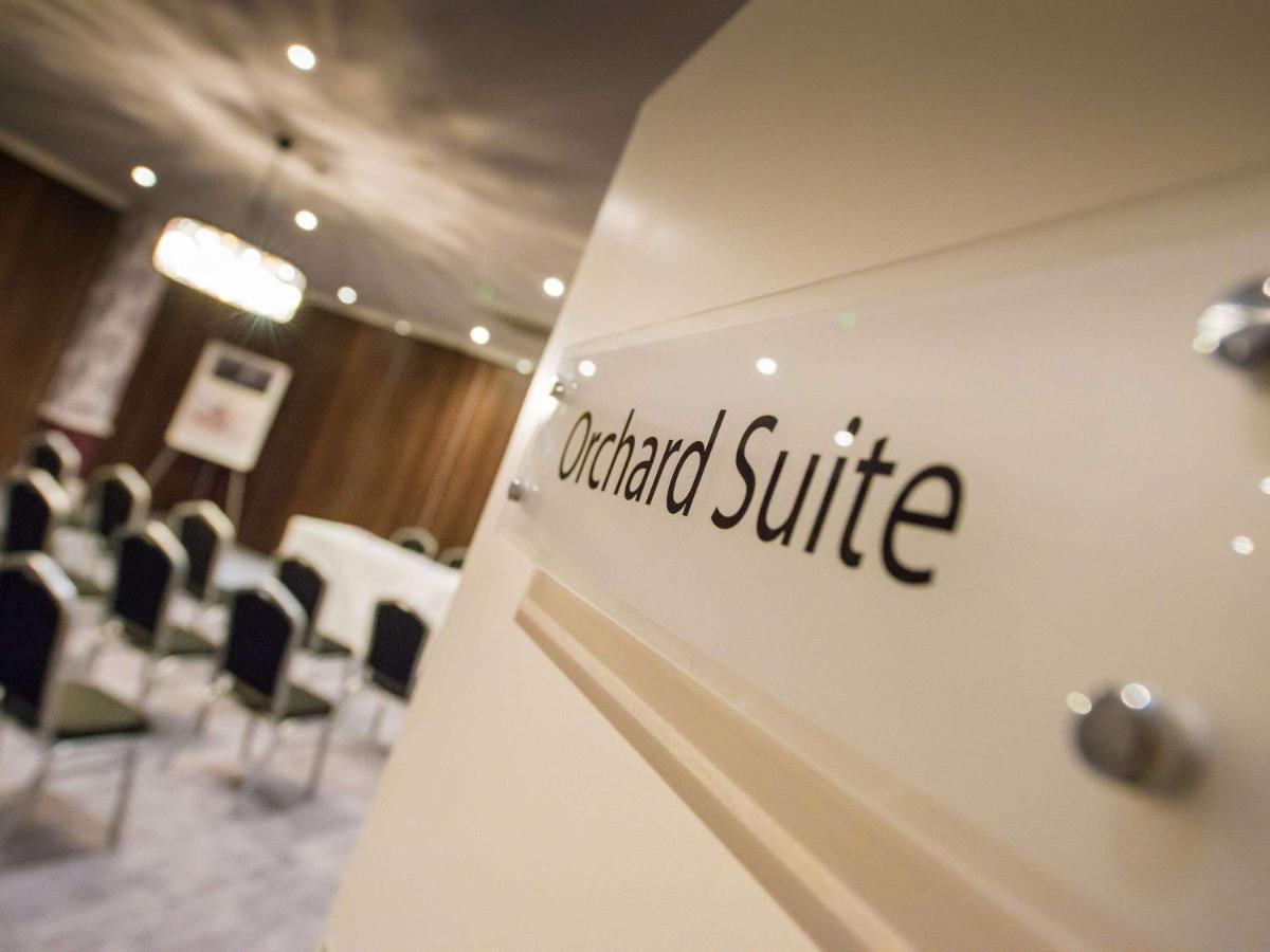 Worldhotels Distinctive Woughton House Hotel Milton Keynes Zewnętrze zdjęcie