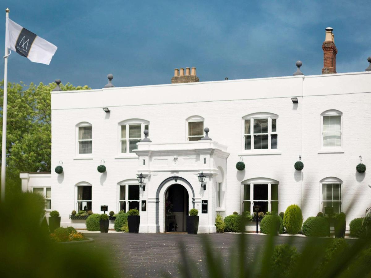 Worldhotels Distinctive Woughton House Hotel Milton Keynes Zewnętrze zdjęcie